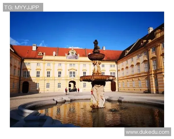 多瑙河畔的足球对决伊特什挑战多瑙的荣耀与激情