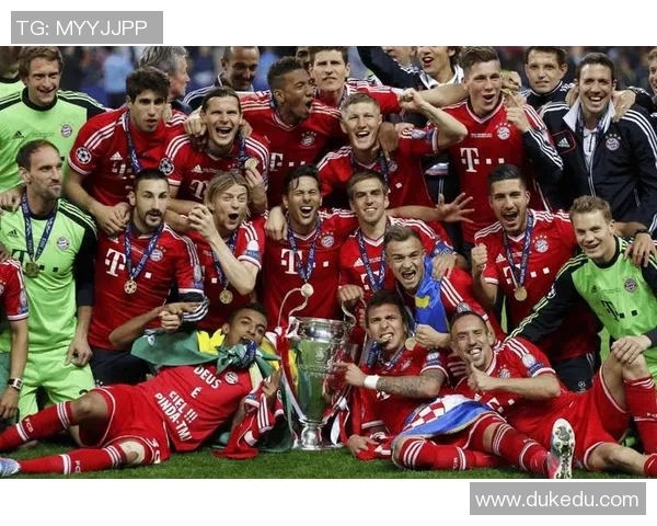 慕尼黑对阵沙尔克精彩比分揭晓赛季最新战况分析