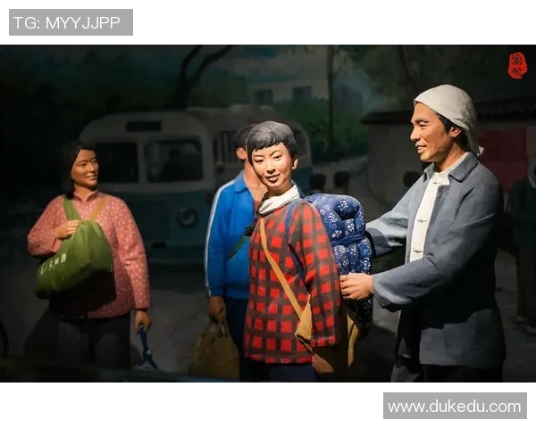 许钟豪的成长之路与奋斗历程：从平凡到卓越的蜕变故事